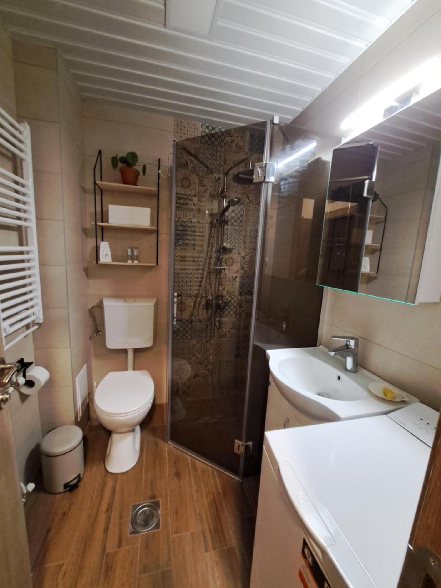 Apartament Urban Luxury Studio Skopje Zewnętrze zdjęcie